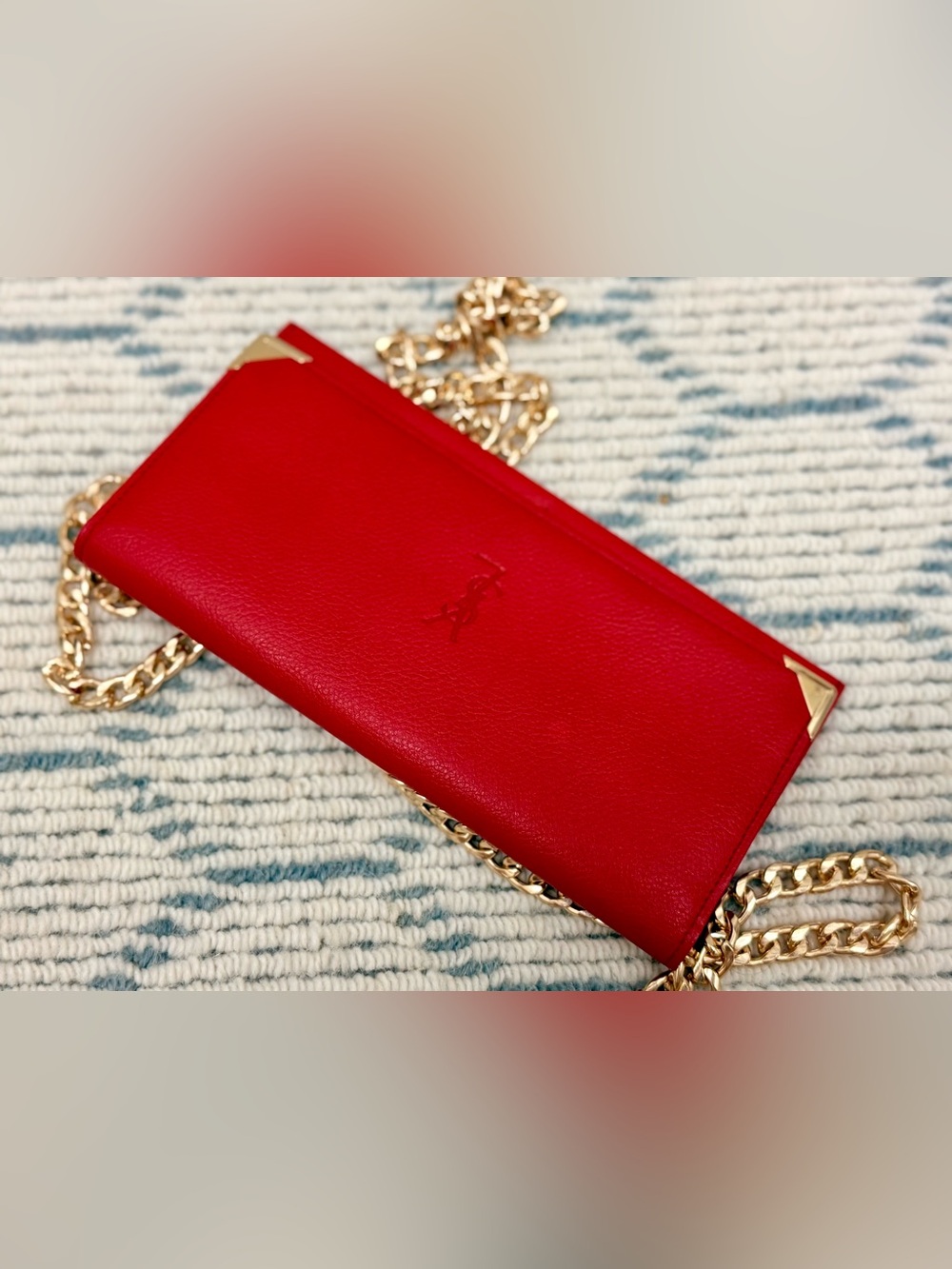 YSL Vintage 80’s Old Money Quiet Luxury Red Pebbled Leather Wallet W/ Crossbody - Picture 6 of 16